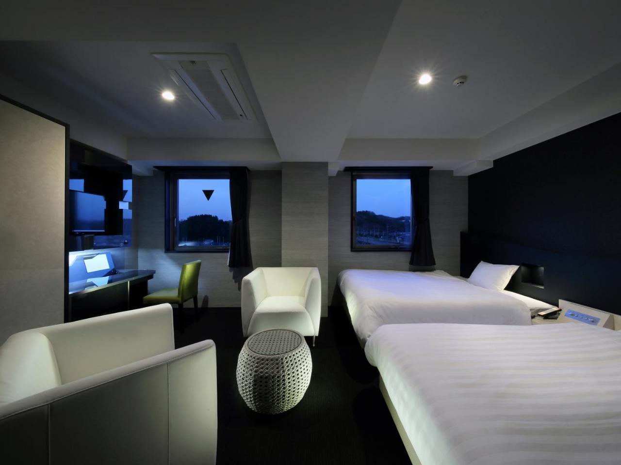 Venezian Hotel Shiroishi Zao Exterior photo